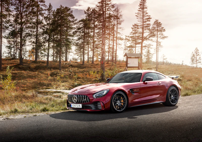 Mercedes Performance Build in Schwarz